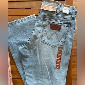 NWT Wrangler Retro Men’s Relaxed Boot